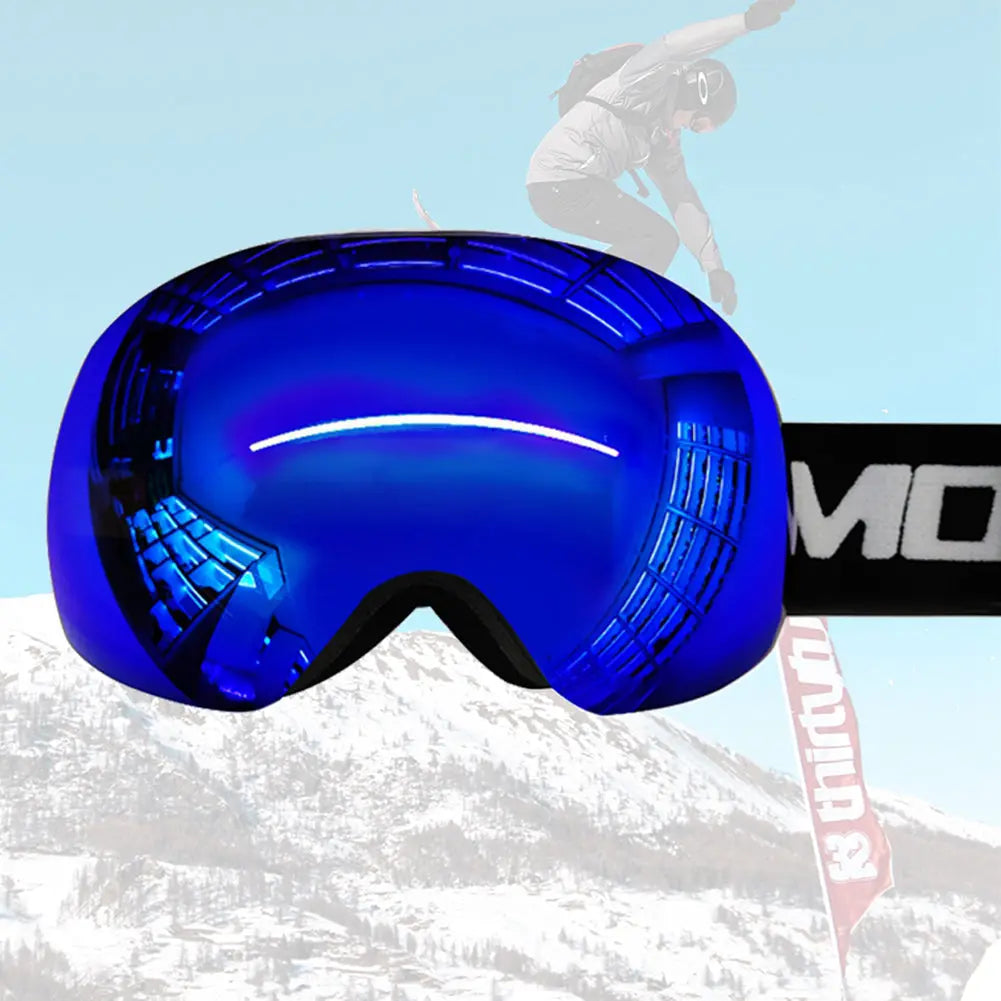 Mirrored ski goggles